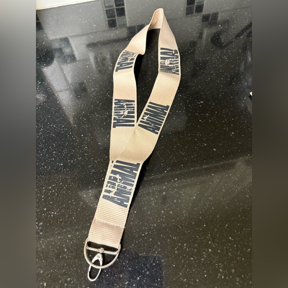 Animal Pak Lanyard. Tan/beige.